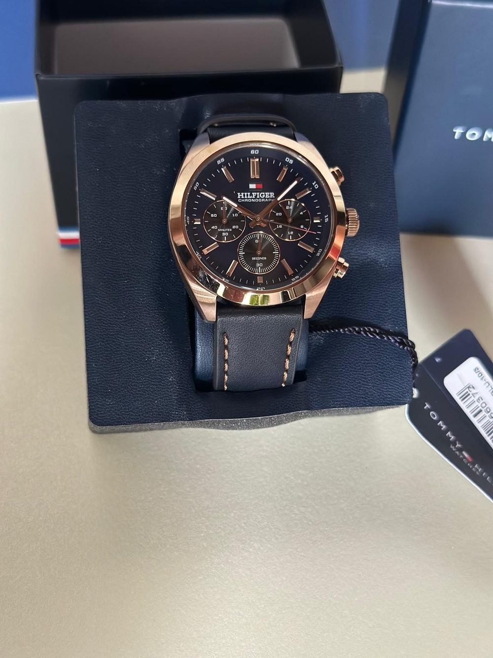 Tommy Hilfiger Men’s Black Leather Strap Watch with Rose Gold Case